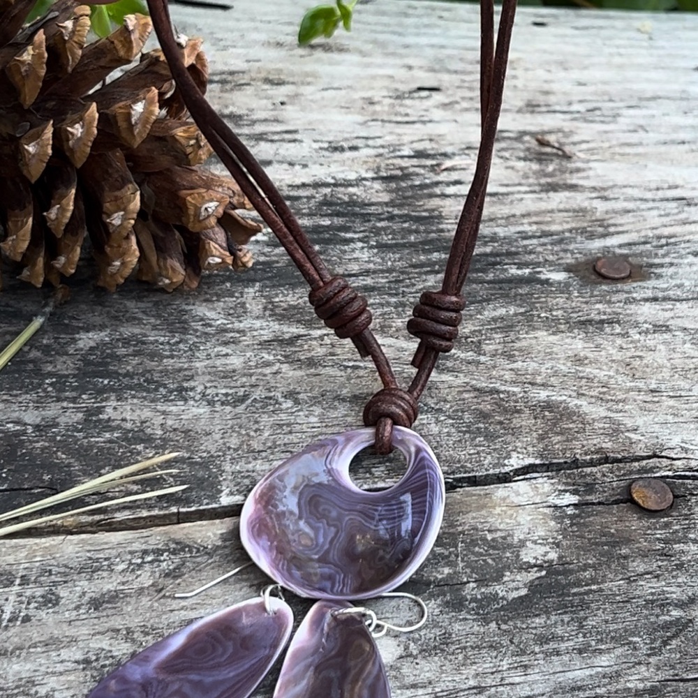 Purple Wampum shell pendant necklace, handmade💜 - Picture 11 of 17